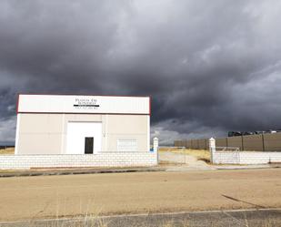 Exterior view of Industrial buildings for sale in Trujillo  with Air Conditioner