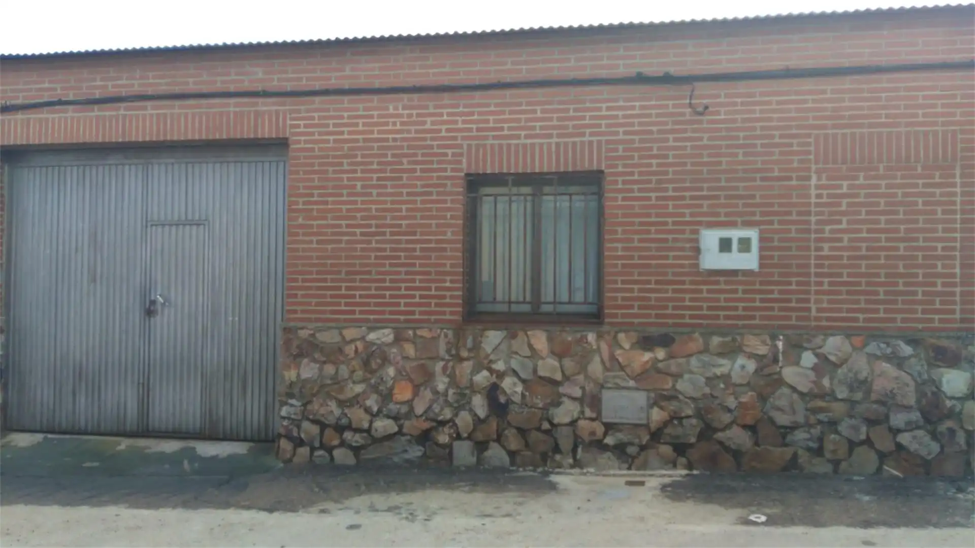 Garaje en venta en Calle Zurbarán, Helechosa de los Montes Vista exterior de Garaje en venta en Helechosa de los Montes