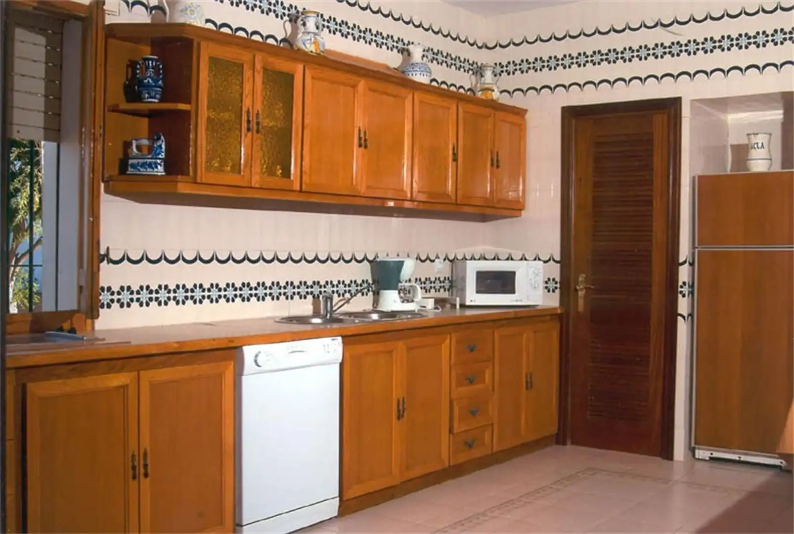 Cocina de Casa o chalet en venta en Carmona con Aire acondicionado, Calefacción y Jardín privado