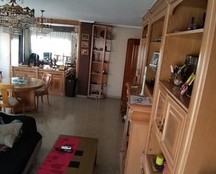 Living room of Flat for sale in Aldaia  with Air Conditioner and Balcony