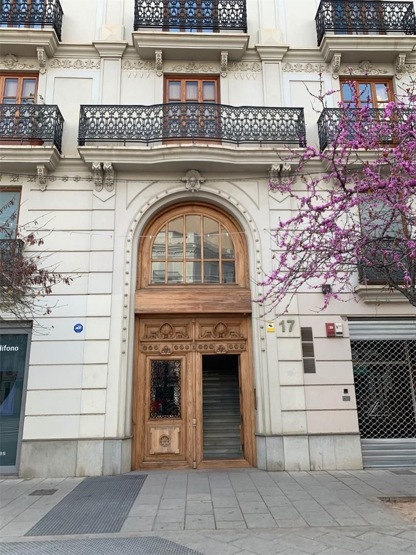 Exterior view of Office for sale in  Valencia Capital