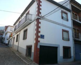 Außenansicht von Einfamilien-Reihenhaus miete in La Puerta de Segura mit Terrasse und Balkon