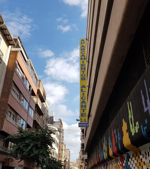 Box room to rent in Calle Poeta Quintana, 33, Mercado, Alicante - image 2 Photo 2 of Box room to rent in Calle Poeta Quintana, 33, Mercado, Alicante