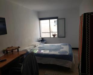 Bedroom of Flat to share in Mataró  with Air Conditioner