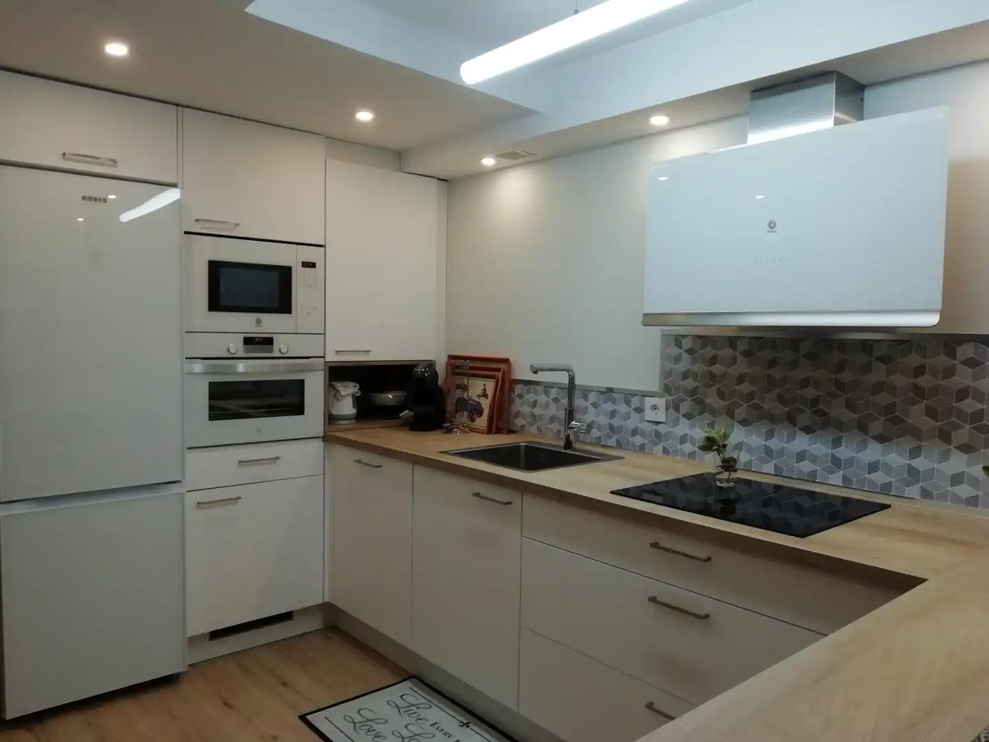 Flat for sale in Calle Mayor, Alegría-Dulantzi Kitchen of Flat for sale in Alegría-Dulantzi with Heating, Storage room and Balcony