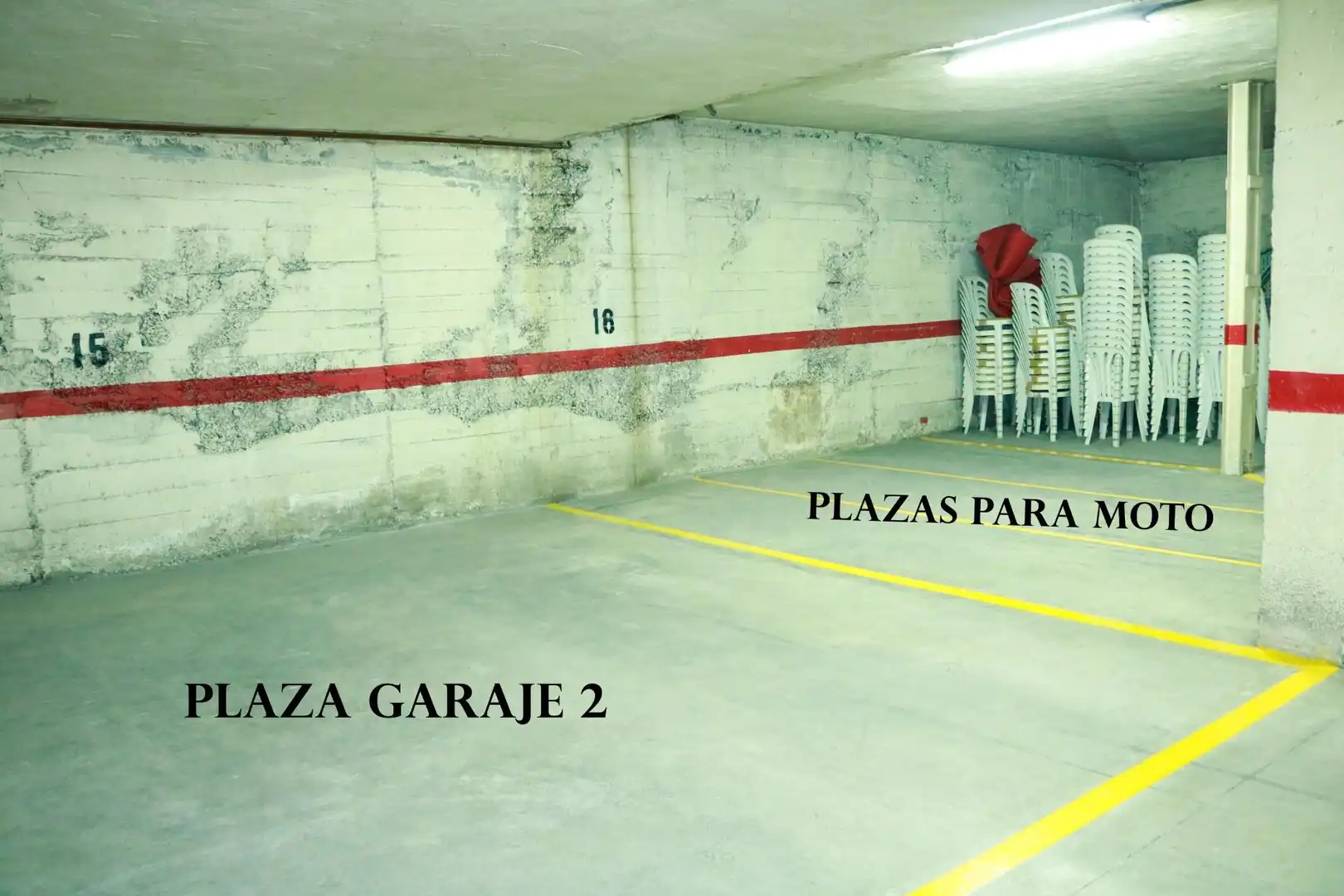 Garatge de lloguer a Calle de Colón, 17, Alhama de Murcia ciudad Aparcament de Garatge de lloguer en Alhama de Murcia
