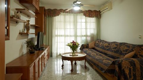 Foto 3 de Piso en venta en Calle Duero, Palma - Palmilla, Málaga