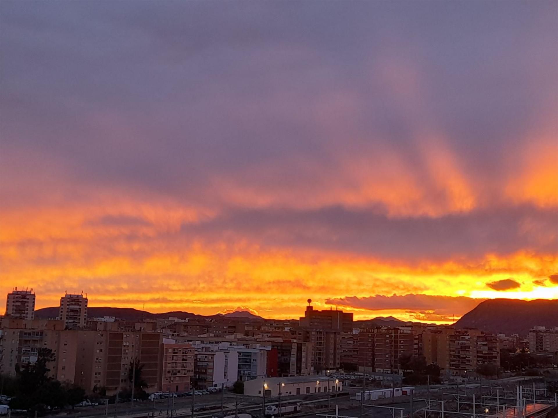 Vista exterior de Pis en venda en Alicante / Alacant amb Aire condicionat, Calefacció i Terrassa