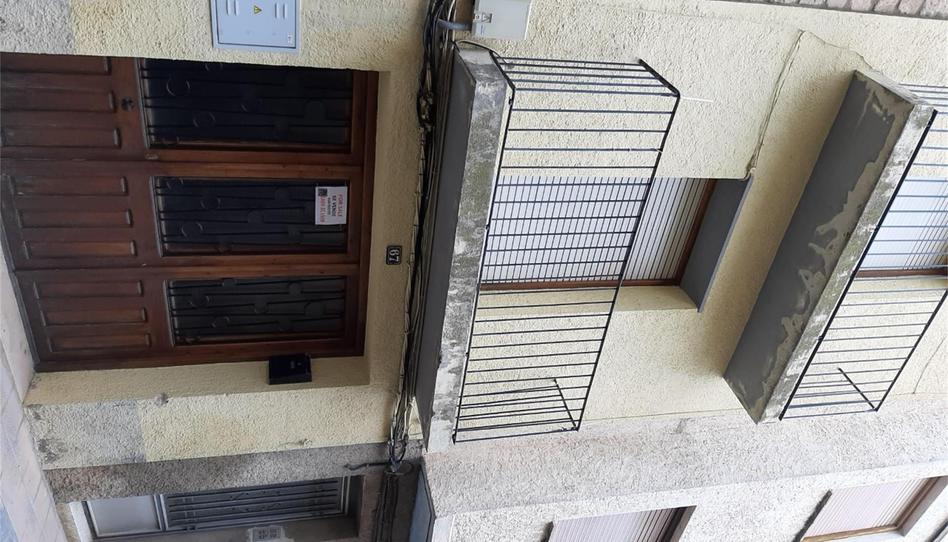 Foto 1 de Casa adosada en venda a Calle Baja, 67, Maella, Zaragoza