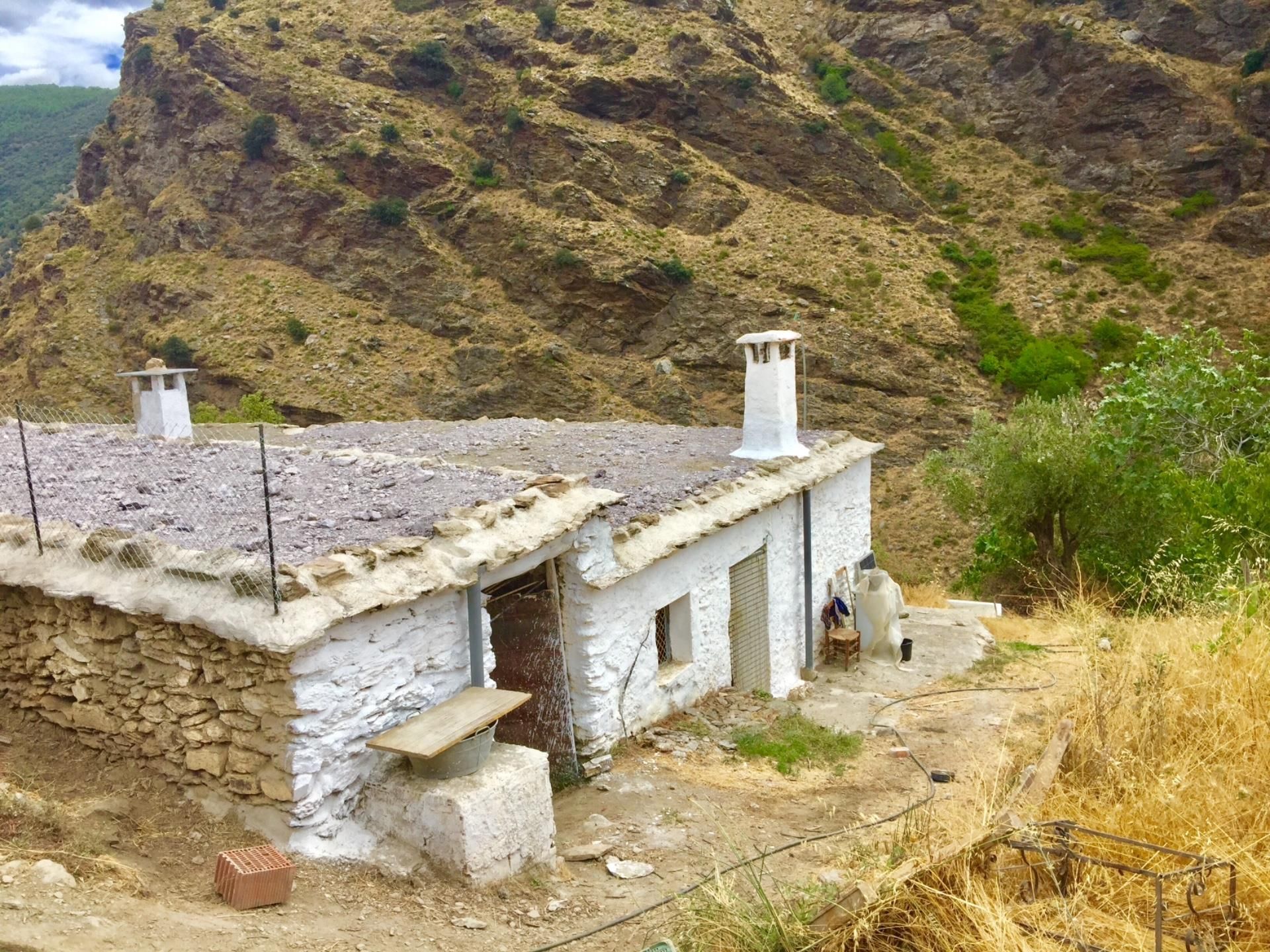 Vista exterior de Finca rústica en venda en Busquístar amb Jardí privat i Piscina