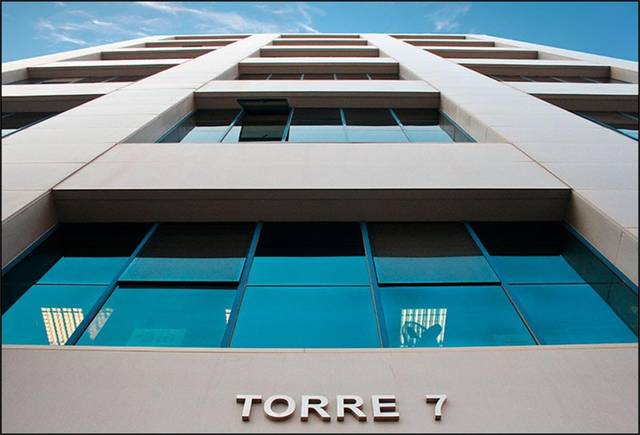 Local comercial en Alquiler en Calle Arquitectura en San Jerónimo - La Bachillera