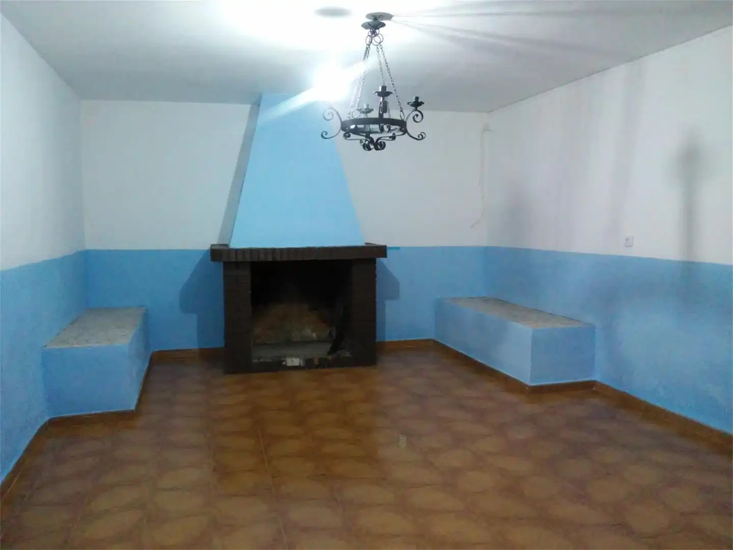 Sala d'estar de Local en venda en Ciudad Real amb Aire condicionat