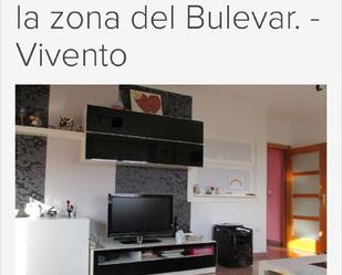 Sala d'estar de Pis en venda en Villena amb Aire condicionat, Terrassa i Balcó