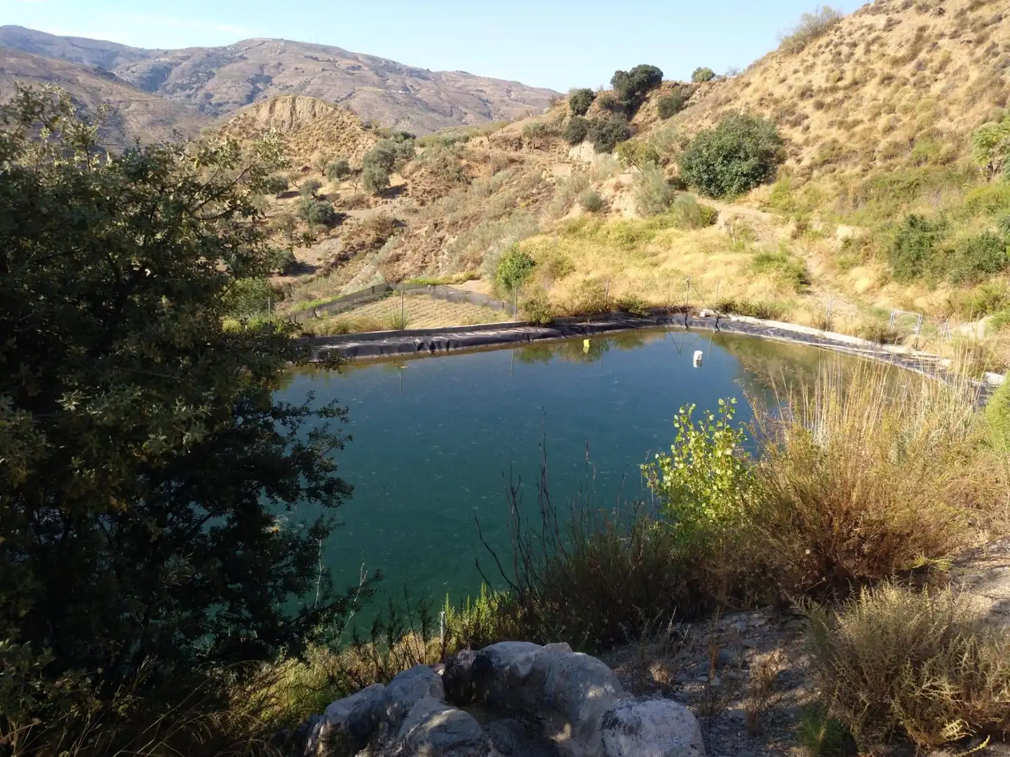 Bebaubares Gelände zum Verkauf in GR-413, Lobras Schwimmbecken von Bebaubares Gelände zum Verkauf in Lobras