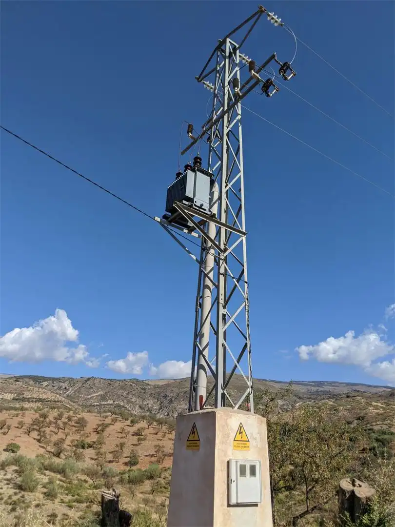 Bebaubares Gelände zum Verkauf in GR-413, Lobras Außenansicht von Bebaubares Gelände zum Verkauf in Lobras