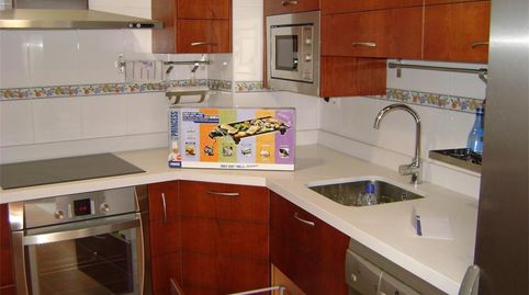 Foto 4 de Casa adosada en venta en Plaza de Andalucía, Almodóvar del Río, Córdoba