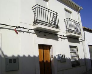 Casa adosada en venda a Plaza de Andalucía, Almodóvar del Río