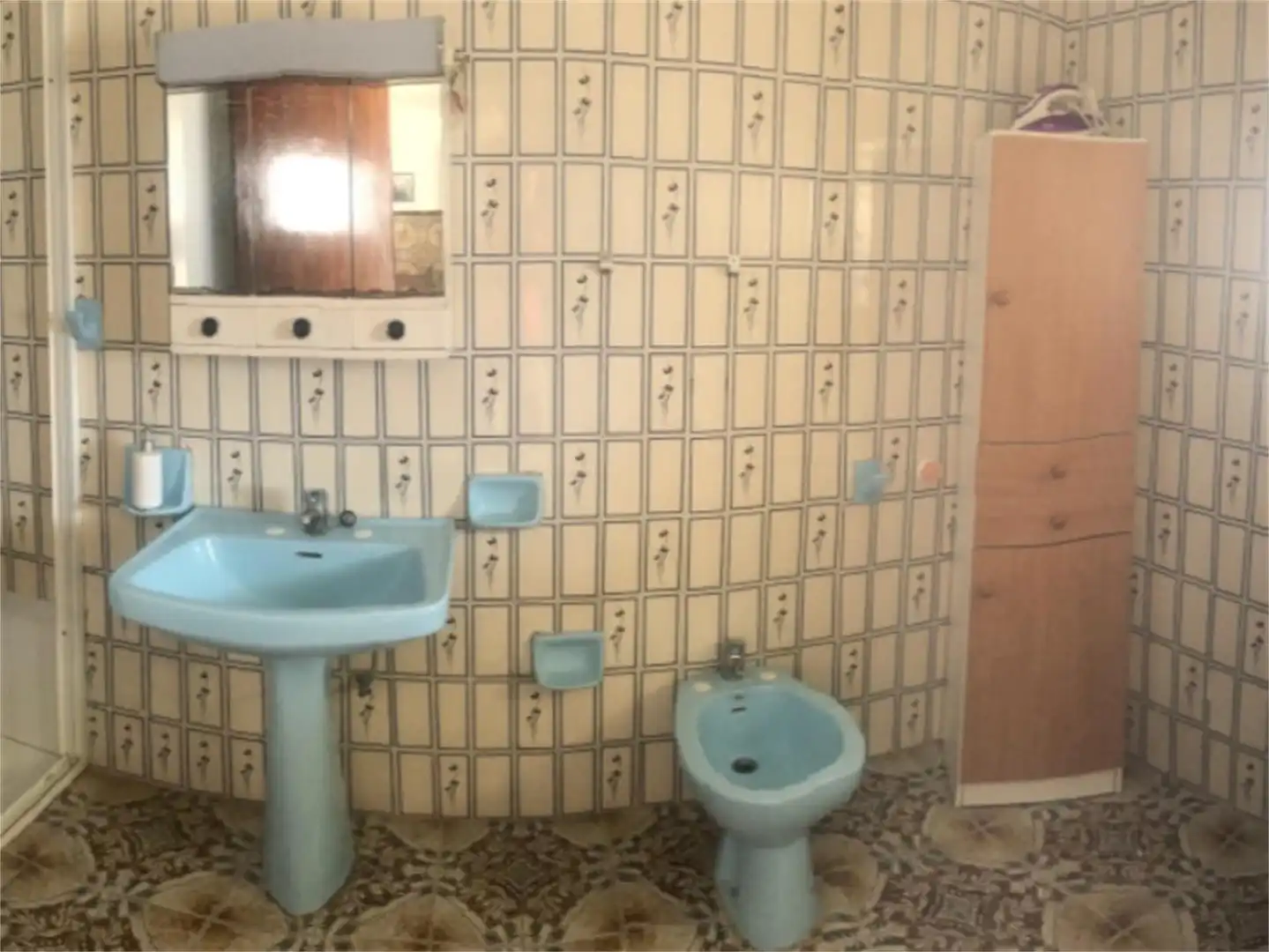Casa adosada en venta en Calle San Isidro, 121, Granja de Torrehermosa Baño de Casa adosada en venta en Granja de Torrehermosa con Jardín privado, Terraza y Trastero