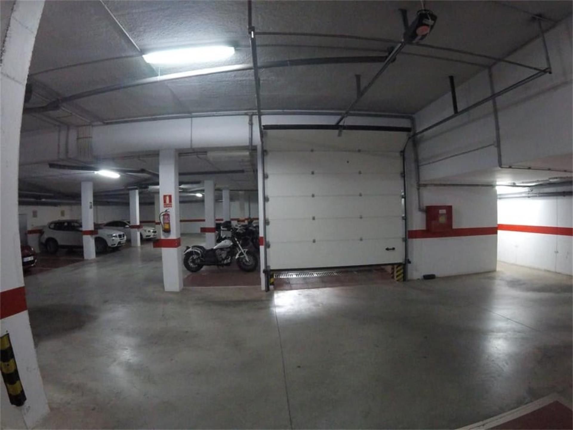Garage for sale in Roquetas de Mar