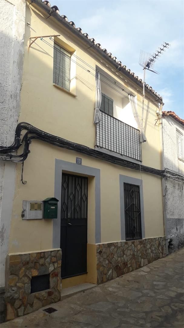 Exterior view of Flat for sale in Berzocana  with Balcony