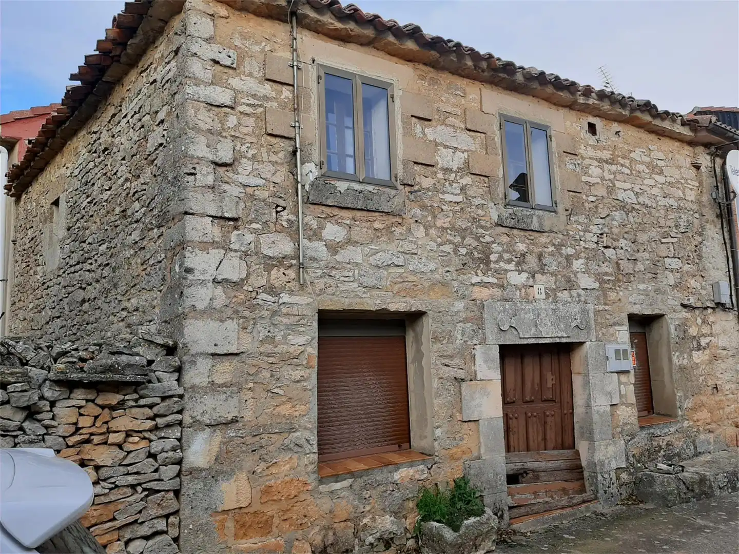 Einfamilien-Reihenhaus zum Verkauf in Merindad de Río Ubierna Außenansicht von Einfamilien-Reihenhaus zum Verkauf in Merindad de Río Ubierna