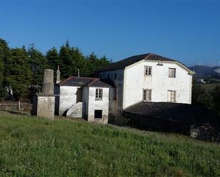 Vista exterior de Casa o xalet en venda en Navia