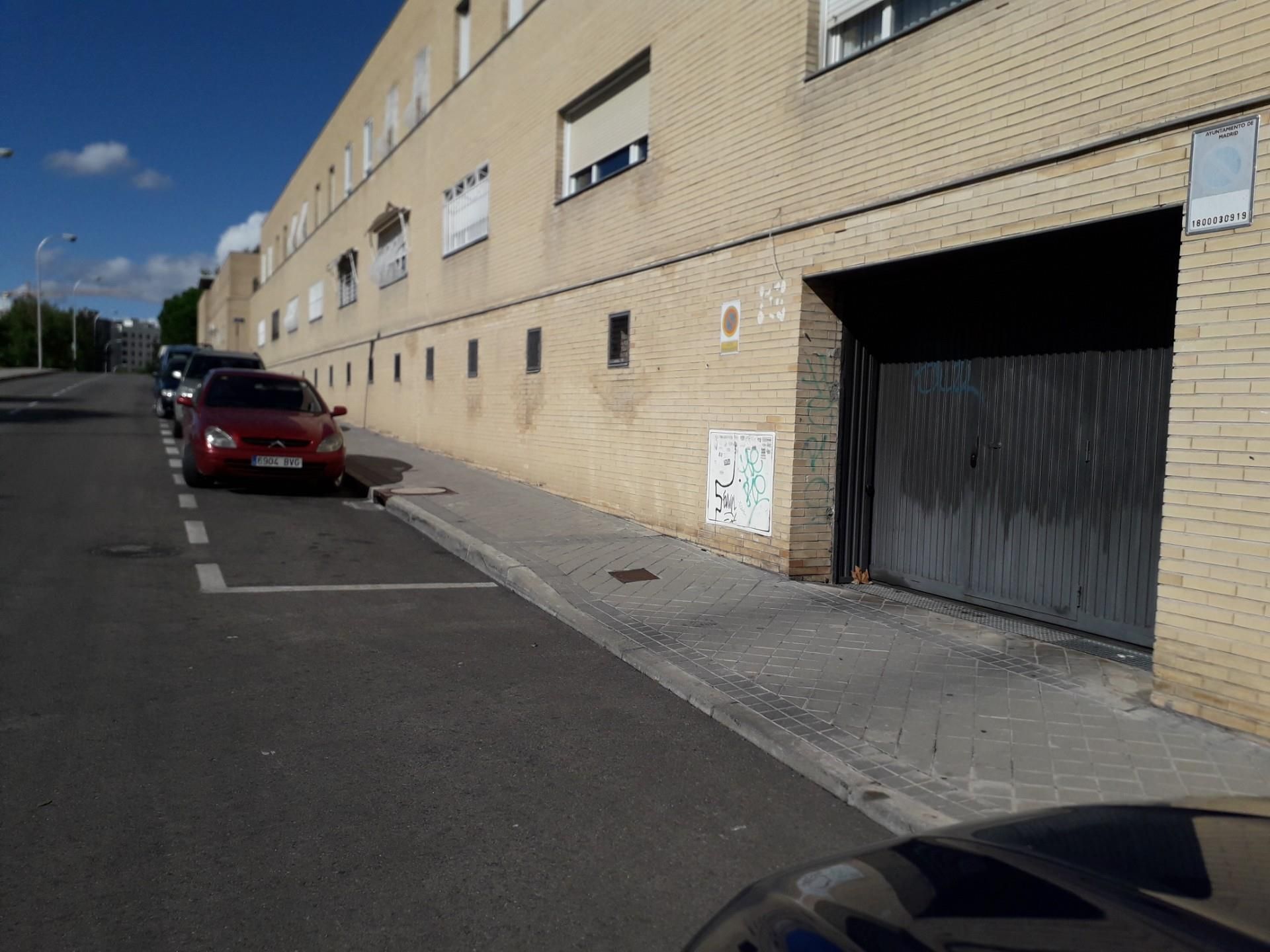 Aparcament de Garatge en venda en  Madrid Capital