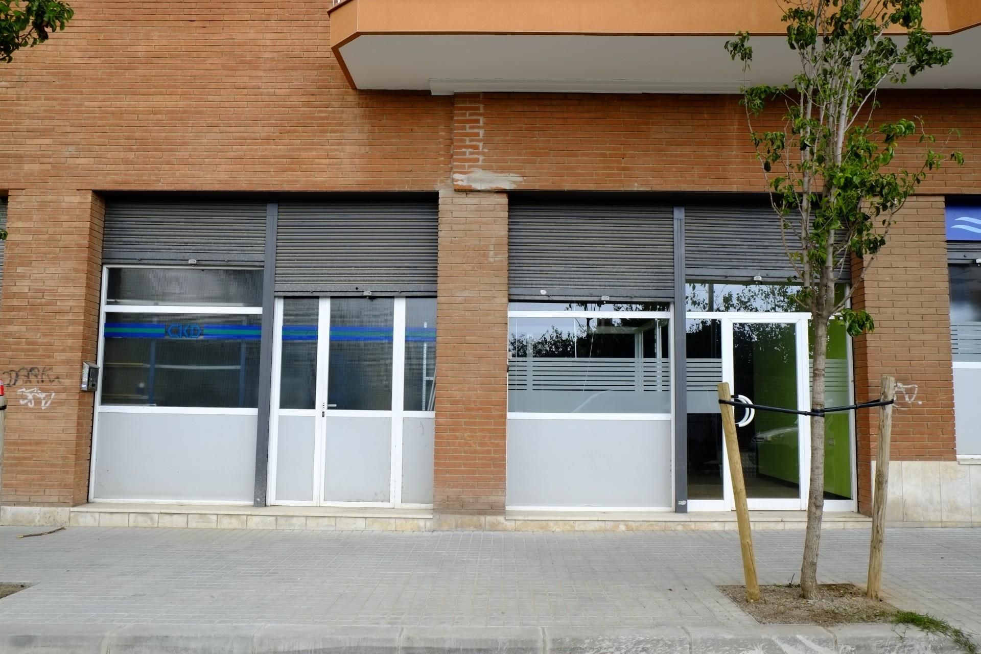 Nau industrial en venda en Badalona