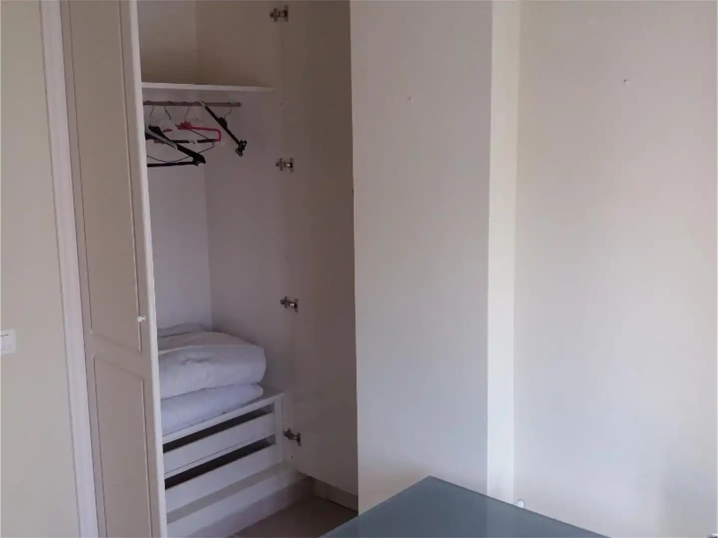 Habitación de Piso en venta en Benicasim / Benicàssim con Aire acondicionado, Terraza y Piscina