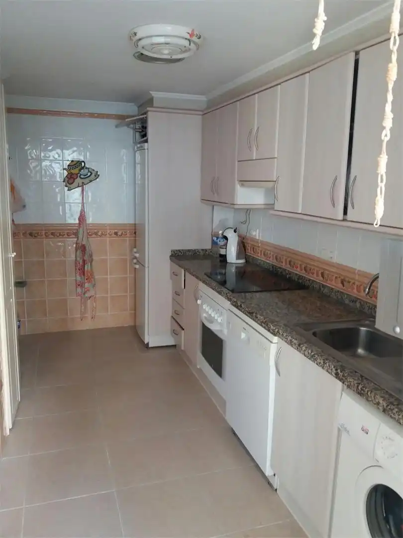 Cocina de Piso en venta en Benicasim / Benicàssim con Aire acondicionado, Terraza y Piscina