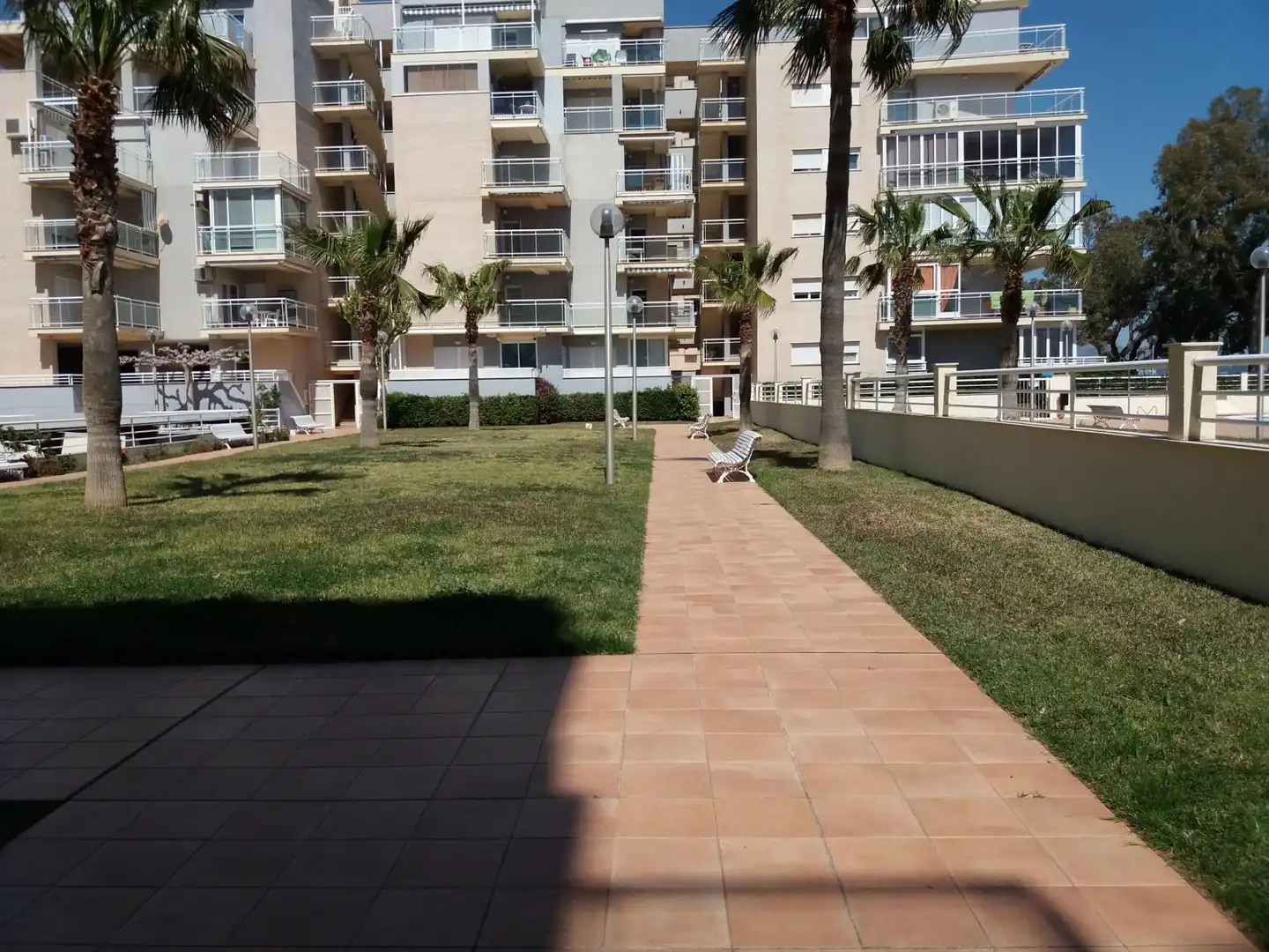 Terraza de Piso en venta en Benicasim / Benicàssim con Aire acondicionado, Terraza y Piscina