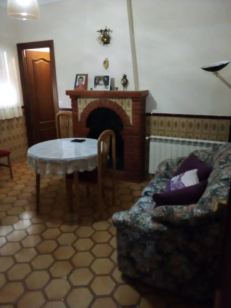 Piso en venta en Calle Olivarillo, Torrenueva Sala de estar de Piso en venta en Torrenueva con Terraza y Balcón