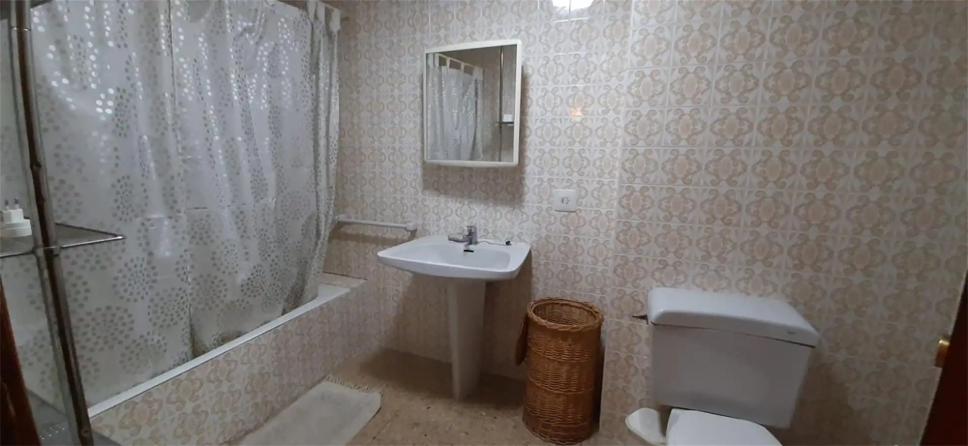 Bathroom of Flat for sale in Béjar  with Heating, Parquet flooring and Terrace