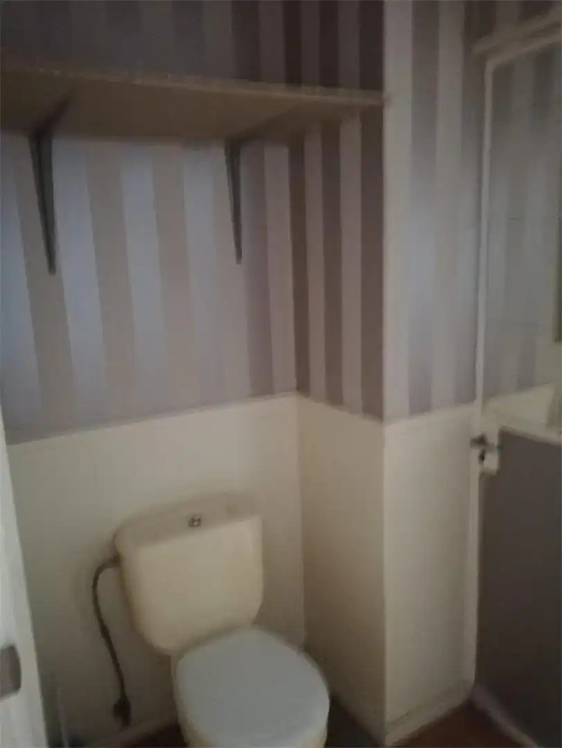 Badezimmer von Lagerraum zum Verkauf in Madrid