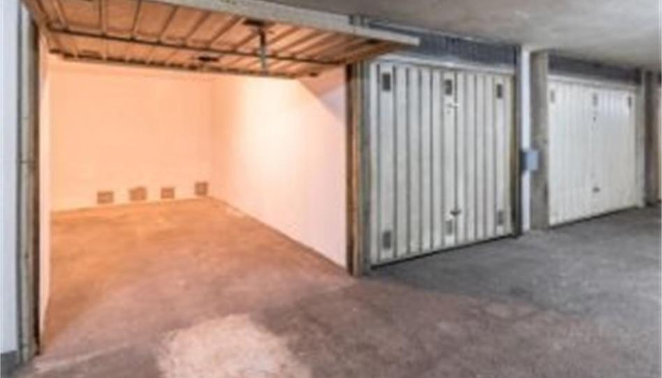 Foto 1 de Garaje en venta en Calle Castilla, Petrer, Alicante