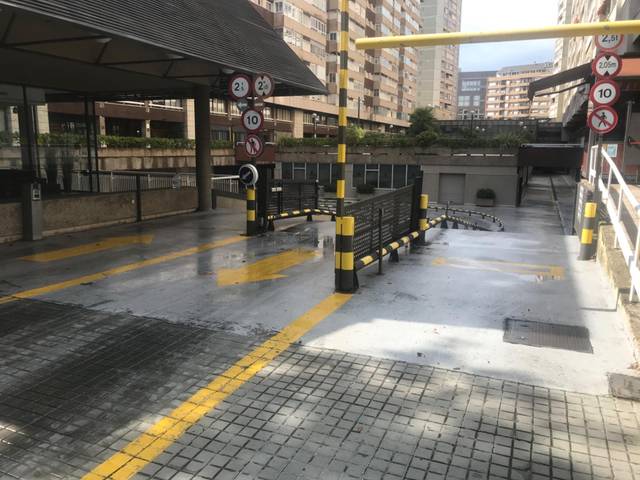 Garaje en Venta en Carrer de València, 1 en La Nova Esquerra de l'Eixample