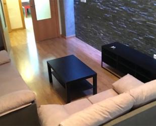 Living room of Flat for sale in Benavente  with Heating, Private garden and Parquet flooring