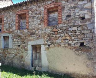 Vista exterior de Terreny en venda en Villamanín