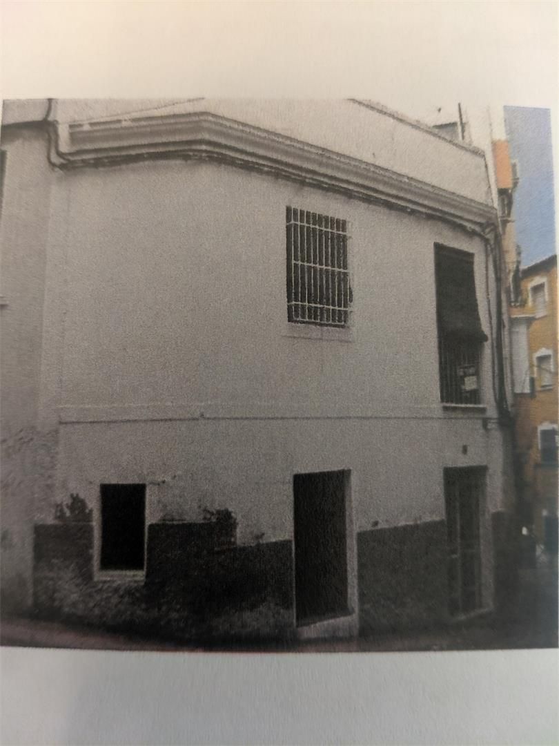 Exterior view of Single-family semi-detached for sale in  Jaén Capital