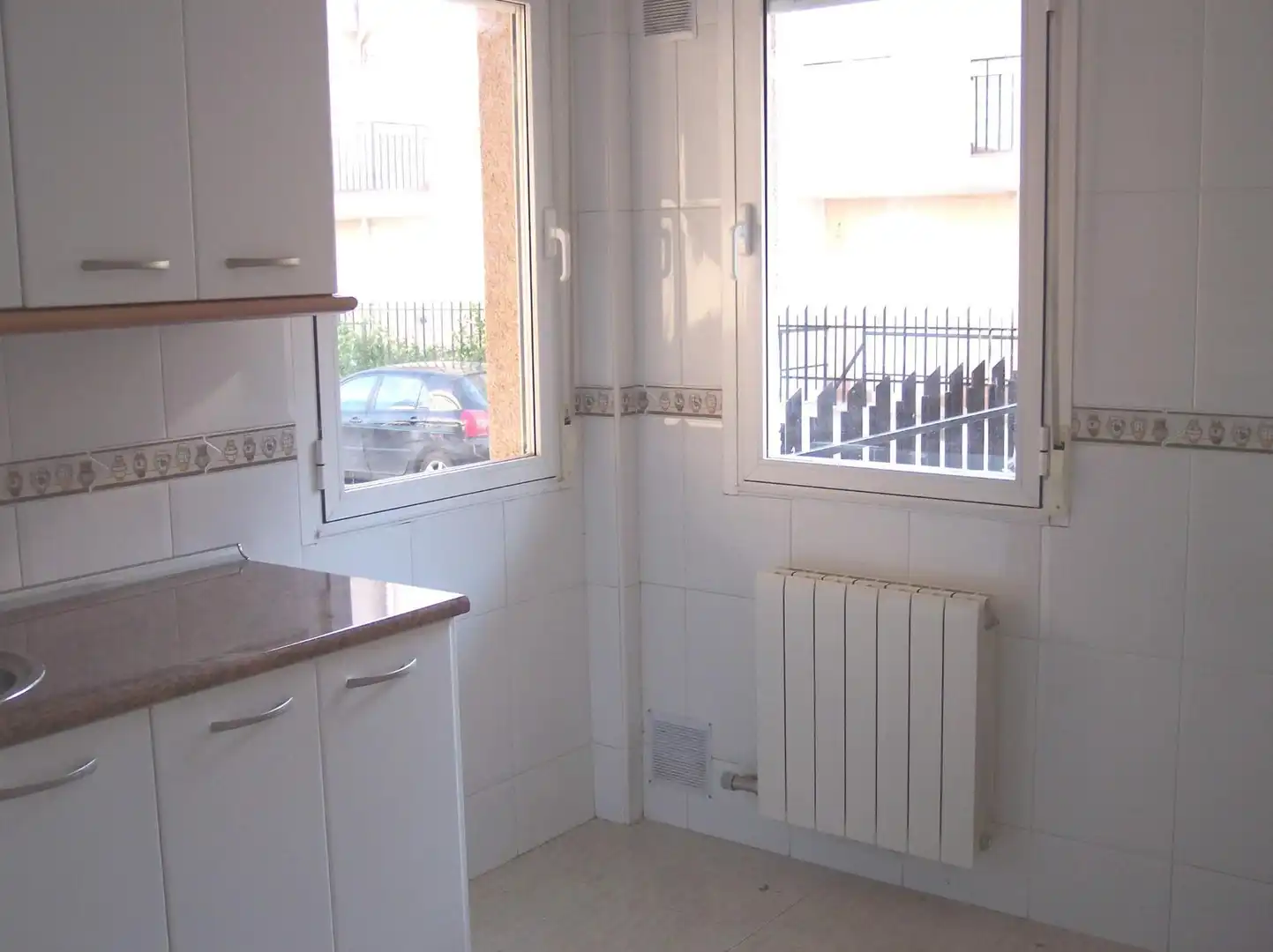 Wohnung zum Verkauf in Urbanización Los Rosales, 4, Merindad de Río Ubierna Küche von Wohnung zum Verkauf in Merindad de Río Ubierna mit Heizung, Privatgarten und Parkett