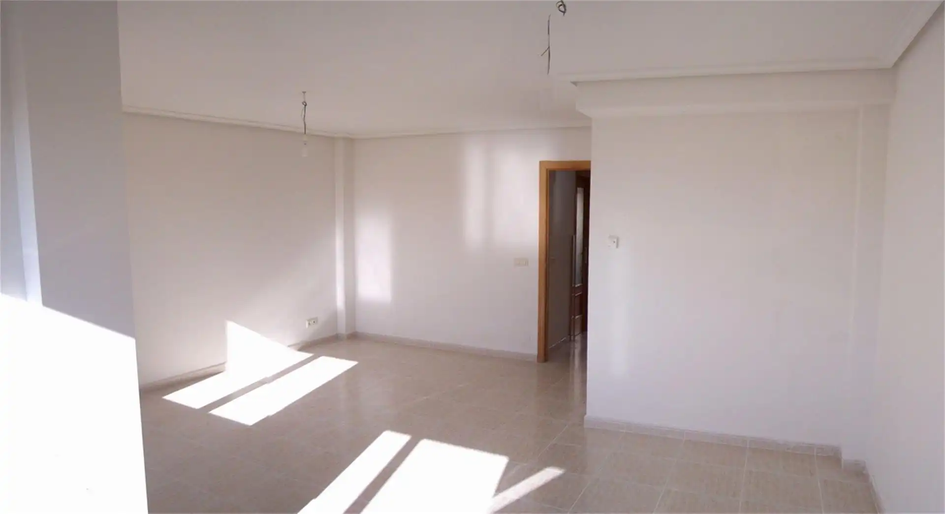 Wohnung zum Verkauf in Urbanización Los Rosales, 4, Merindad de Río Ubierna Wohnung zum Verkauf in Merindad de Río Ubierna mit Heizung, Privatgarten und Parkett