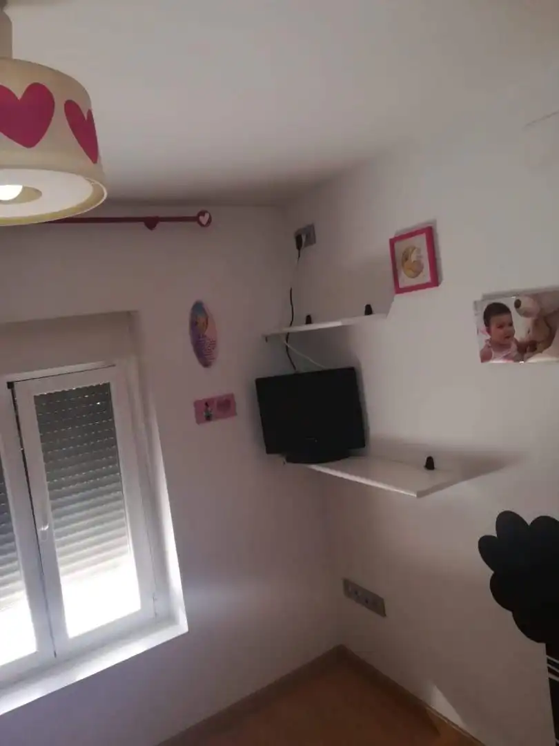 Dormitori de Casa adosada en venda en Valladolid amb Calefacció, Jardí privat i Parquet