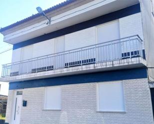 Exterior view of Single-family semi-detached for sale in Cambados  with Balcony