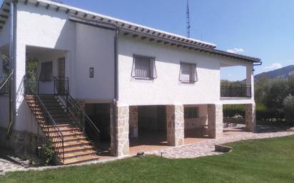 Casa-chalet en alquiler en navaluenga