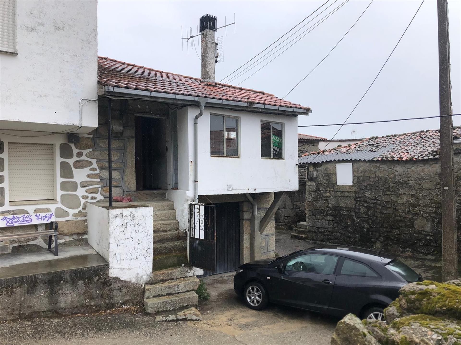Exterior view of Single-family semi-detached for sale in Nogueira de Ramuín  with Terrace and Balcony