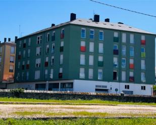 Außenansicht von Wohnung zum verkauf in Láncara mit Balkon