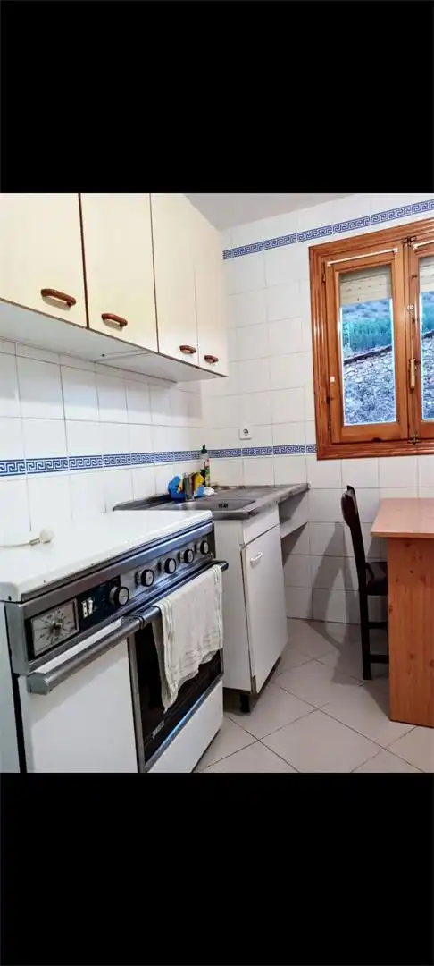 Flat for sale in Calle Señores Cuba y Clemente, 14, Palomera Kitchen of Flat for sale in Palomera with Heating, Furnished and Oven