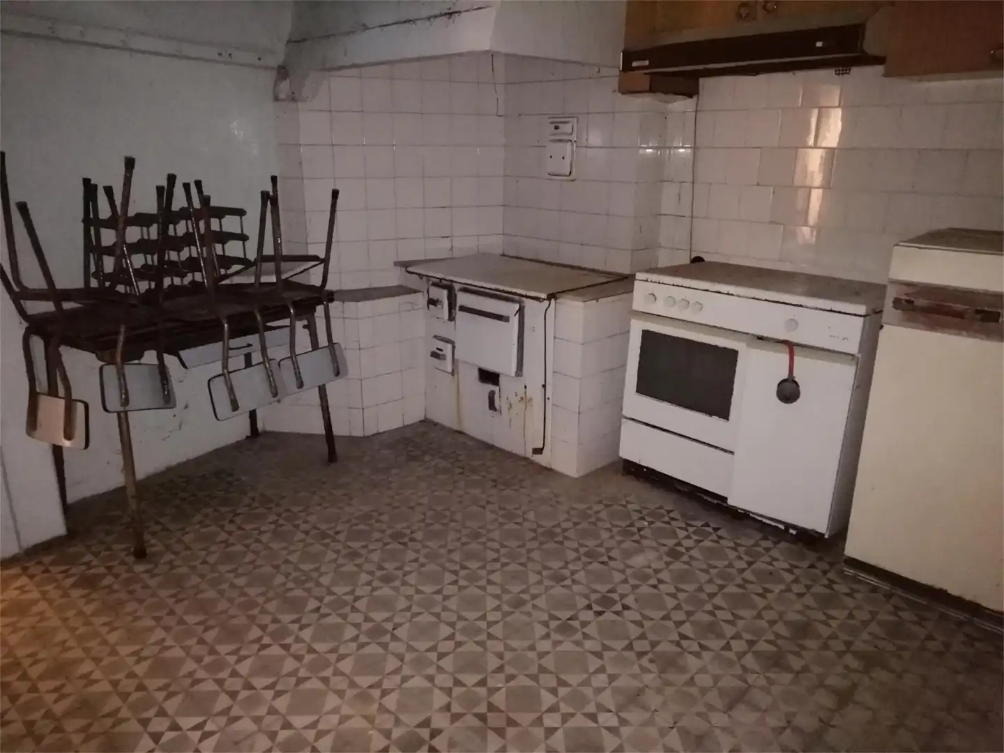 Cuina de Finca rústica en venda en Marín amb Terrassa i Balcó