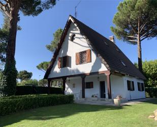 Vista exterior de Casa o xalet en venda en Viana de Cega