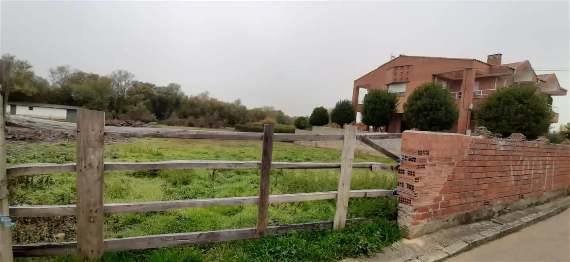 Land for sale in LE-413, Cimanes del Tejar Exterior view of Land for sale in Cimanes del Tejar
